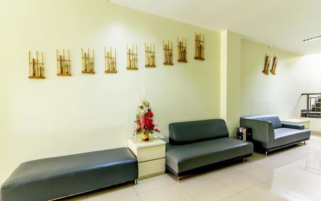 Asoka Inn Bandung Esterno foto