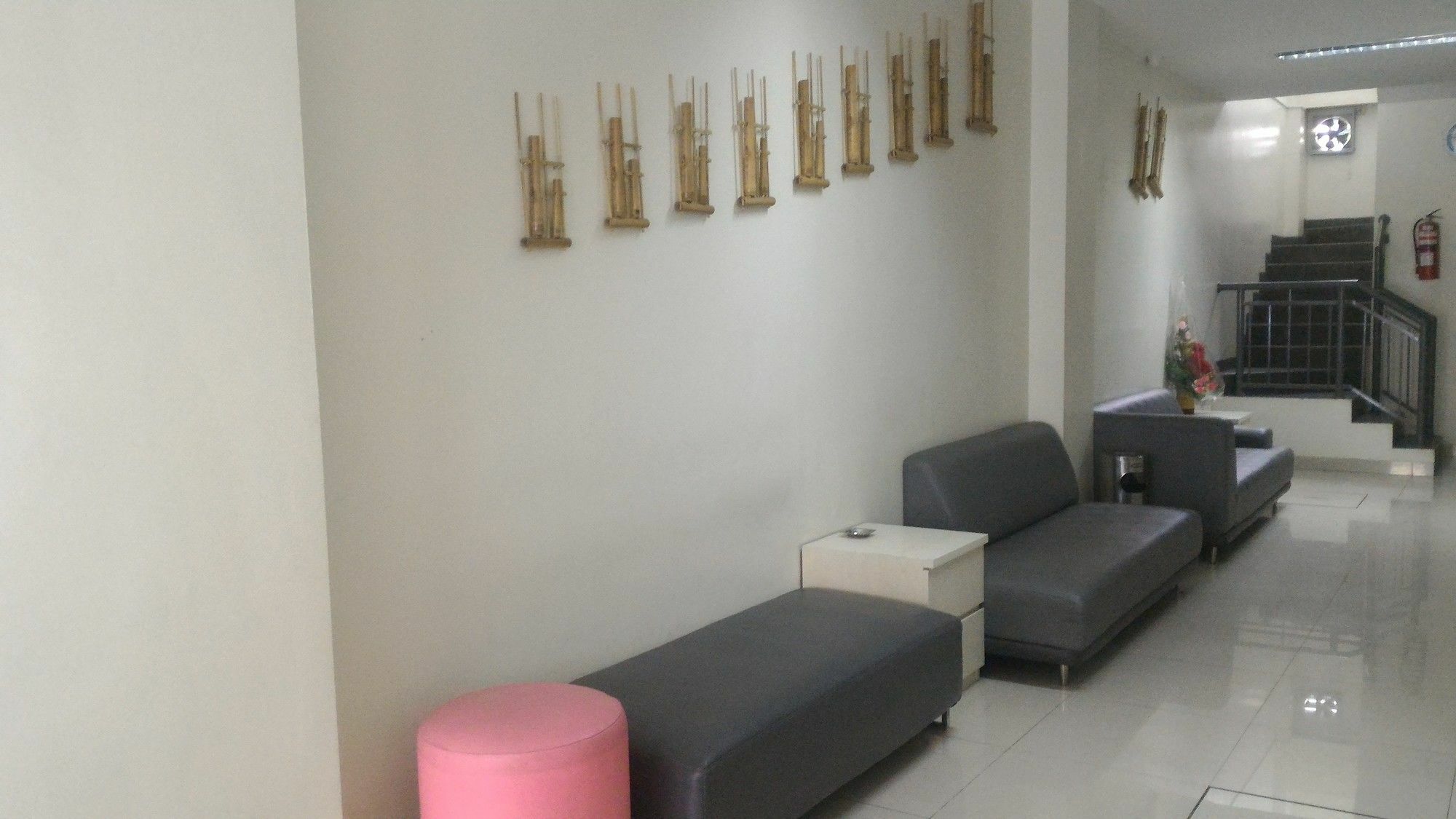 Asoka Inn Bandung Esterno foto